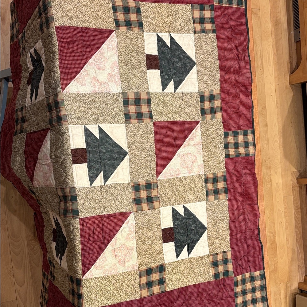 Handmade Patchwork Quilt - Red, Cream, Green Plaid